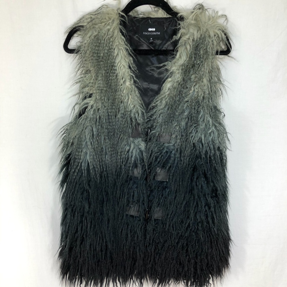 COCO COLETTE Faux Fur Vest Sz M Lined w poly Satin